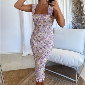 SNDY midi rouched dress in lilac